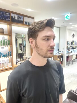 ピークアブー アヴェダ アトレ恵比寿(PEEK-A-BOO AVEDA) インターナショナルショート