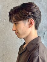 ニアウ 伊勢崎連取店(Niau)&nbsp;センターパートニュアンスパーマフェザーパーマ