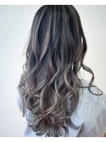 ルリエ(Relier)&nbsp;シャドールーツで作るグラデーションカラー