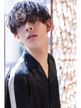 ロロ(ro-ro) 【恵比寿】マッシュウルフ×ウェットカール