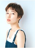 フォギーベージュのマッシュショート