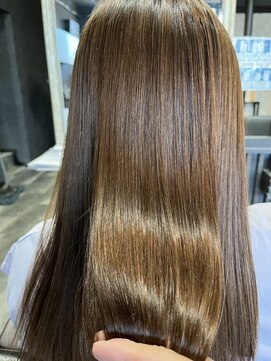 アローズ 荒尾店(arose) 髪質改善縮毛矯正 30代40代 艶髪 髪質改善トリートメント