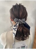 scarf arrange - ponytail -