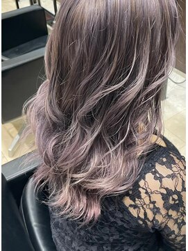 アノ 成城(ano) Wカラーで作る抜け感ハイトーン