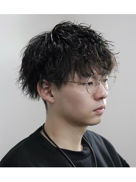 ウィスカーヘアー(whisker hair) ツイストスパイラル　大人ツイスパ