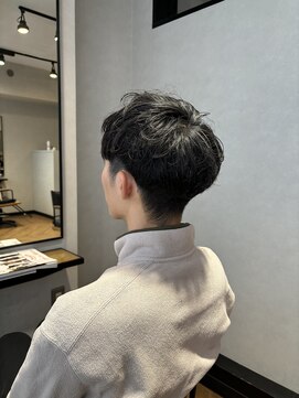 ハイル(KHAIR) パーマを生かしたマッシュスタイル 《谷 昂勝》