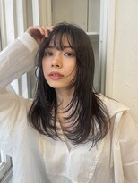 エイチバイシオミエイチ 神戸三宮(H by shiomi H)&nbsp;ナチュラルロングレイヤー