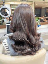 アミー 駒澤(Ammy komazawa)&nbsp;ミディアムコテ巻き風パーマ 韓国風パーマ/デジタルパーマ 纐纈