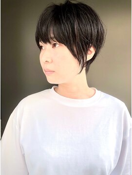 ラウンジ モリオ イケブクロ(Lounge MORIO Ikebukuro) 20代 30代 黒髪 ショートヘア 耳かけショート 丸みショート 池袋