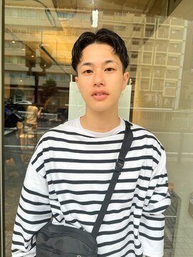 ハマモト センター分けショート