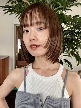 ガーランドギンザ(Garland Ginza) ストレートボブ　切りっぱなしボブ　顔まわりレイヤー