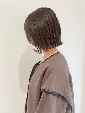 トリコ 柏(tricot) ボブ／ミニボブ/オリーブブラウン