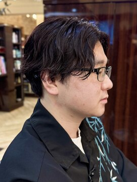 キャラ 池袋本店(CHARA) メンズセンターパートパーマ◎ブラックレッド【池袋/マッシュ】