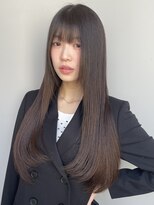 トリッカ シブヤ(TRICCA SHIBUYA)&nbsp;ロングレイヤー/小顔カット/縮毛矯正/透明感カラー/髪質改善