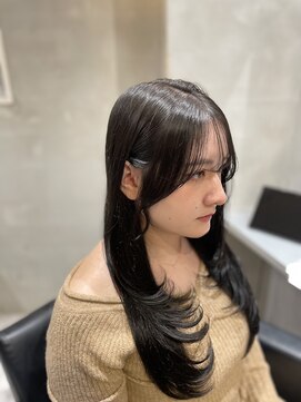 アルーシェ 新宿店(Alushe) 繋がる顔周りカット