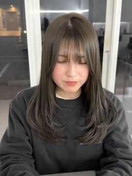 エラ(ELLA) オリーブグレージュ