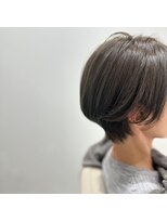 ヨヨハナレ(yoyo hanare) ショートボブ