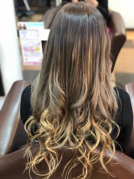 トゥエンティーフォー(24) プルエクステ