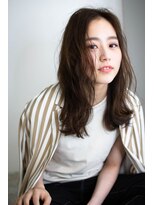 アコロン(acoron)&nbsp;小顔カット＿くびれセミディ＿アッシュカラー ＿新宿