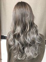 オリ(‘Oli)&nbsp;Wカラー＿プラチナシルバー