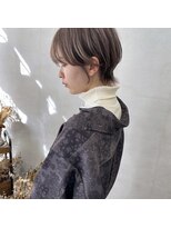 ミント(mint)&nbsp;くびれシルエットで大人可愛いショートに！