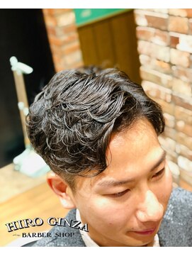 ヒロギンザバーバーショップ 丸の内店(HIRO GINZA BARBER SHOP) ビジネスナチュラルパーマスタイル