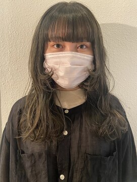 ディーボーイ 下通本店(D-BOY) #オリーブグレージュ #顔周りレイヤー #ブリーチカラー