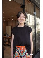 ミューズ バイ ケンジ(MUSE by KENJE)&nbsp;ショートウルフカット×ハイライトエモージュコントラストカラー