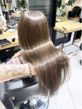 エイト 藤沢店(EIGHT fujisawa) EIGHT fujisawa 藤沢店　柳原秀　イルミナカラー［藤沢］