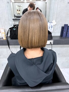 エンディアリング 東銀座(Endearing) 黒髪/グレーベージュ/レイヤーロング/前髪パーマ/銀座/東銀座