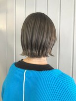 アンド アノン(and anon)&nbsp;くびれショートボブ　シークレットハイライト　外ハネボブ