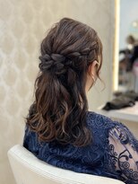 フレア(FLAiR) ３６０度どこから見ても可愛いヘアセット