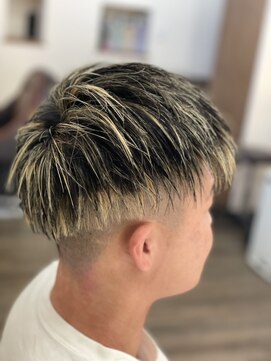 エリアントス(HELIANTHUS) メンズカット+メッシュカラー