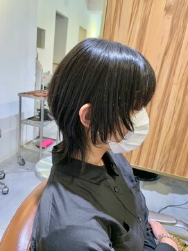 アーリア(aria) ウルフカット