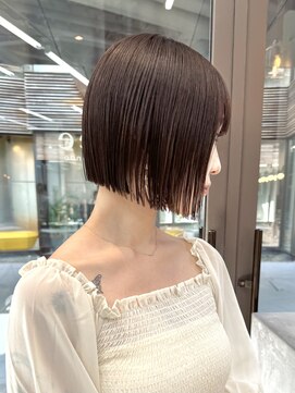 ミィ 表参道(mee.) 似合わせカット ボブヘア 縮毛矯正 ミニボブ 切りっぱなしボブ