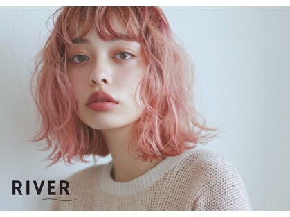 リバー 草加店(RIVER)の写真