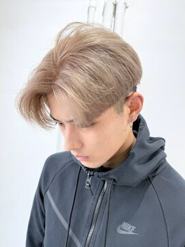 ミュー(Mu) ミルクティーベージュ メンズスタイル