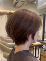 アローム(alom)&nbsp;大人女性の丸みショート