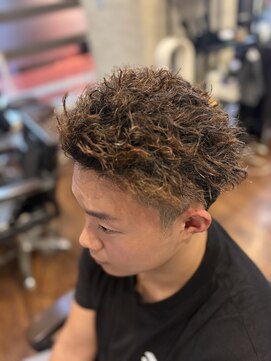 リル 西宮(LiL') 【LiL'西宮】メンズツイストパーマ