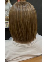 ミュー(m)&nbsp;    髪質改善矯正で叶う艶ボブ