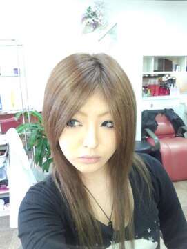 ヘアブース ドール(Hair Booth. DOLL) プラチナ女子