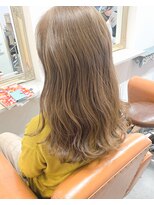 アン ヘア デザイン(un hair design)&nbsp;【　un　】シフォンベージュ×ロング×イルミナカラー
