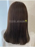 柔らか透明感オリーブグレージュ