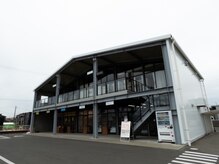 アイディー 磐田店(I.D)の雰囲気（ハレルパルク1F駐車場も広いです♪）