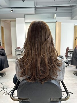 ルネ 北千住(Renee) ロングレイヤー_くすみベージュ_オルチャンヘア