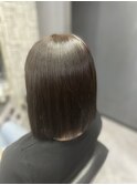 小顔大人可愛い外ハネシルキーベージュミディ20代30代40代