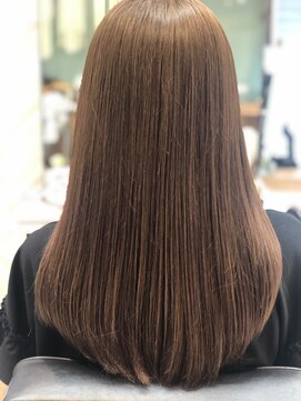 ヘアーアンドメイク アシュレ(Hair&Make assur'e) サラサラストレート