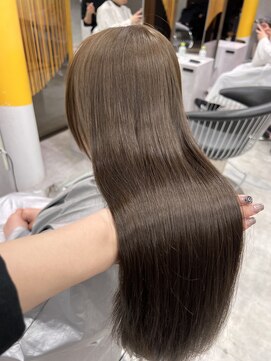 シティ(CITY) ベージュカラー　明るめカラー　ブリーチなし