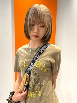 シティ(sity.) ブリーチカラー デザインカラー コントラストカラー 小顔カット