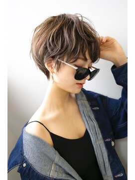 ヴェイン 渋谷(vain) くびれショート黒髪艶髪